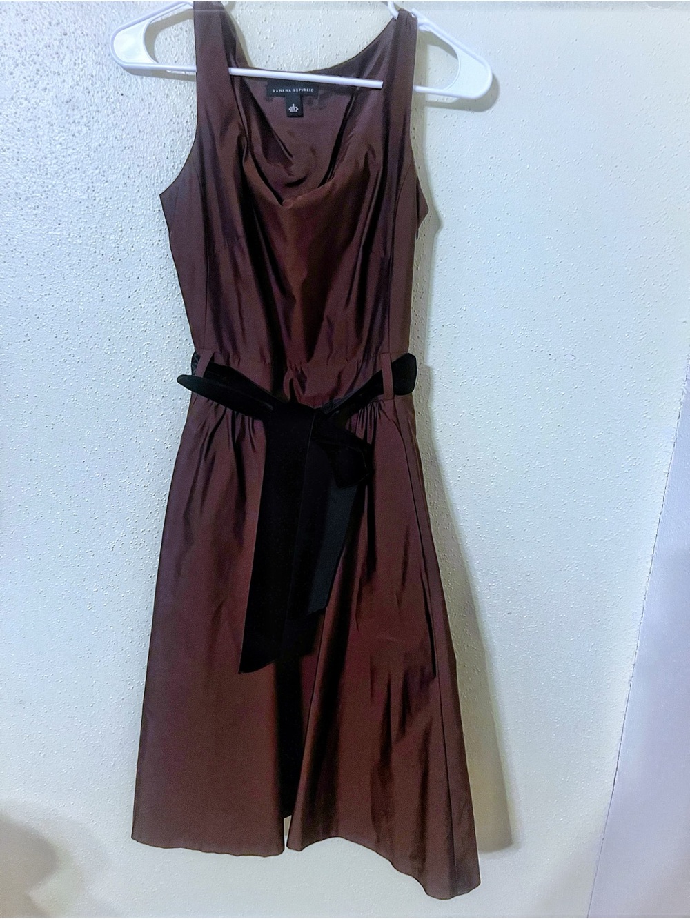 Banana Republic A-line Taffeta Party Dress NWOT with sash belt 17” p2p